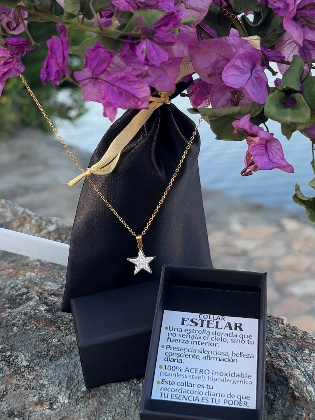 COLLAR ESTELAR