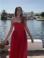 VESTIDO CARMESÍ