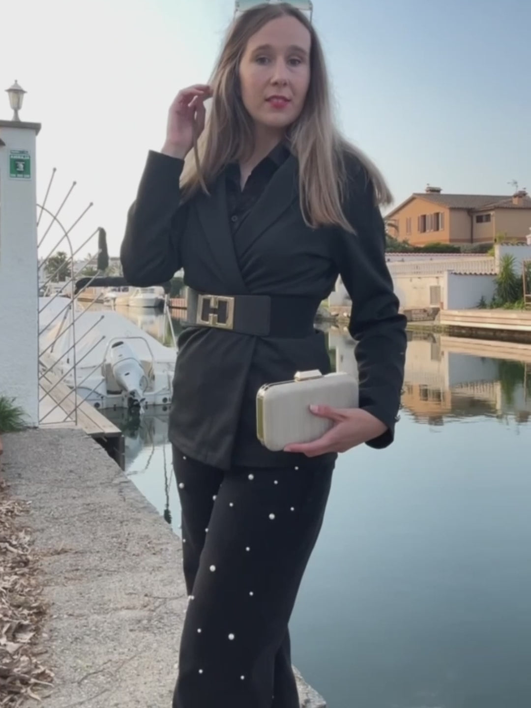 CLUTCH DESTELLO DORADO